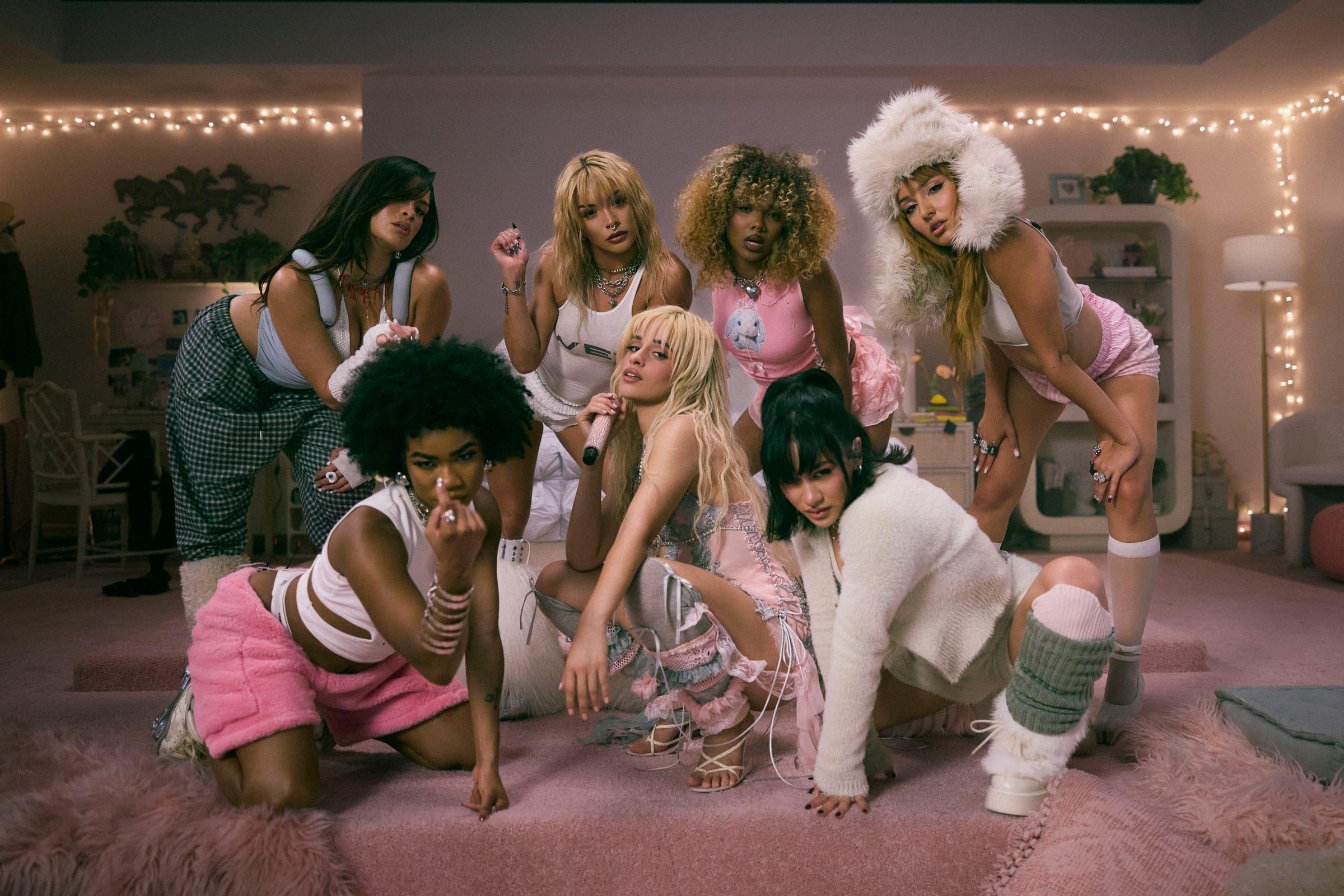 Camila Cabello, frame 11