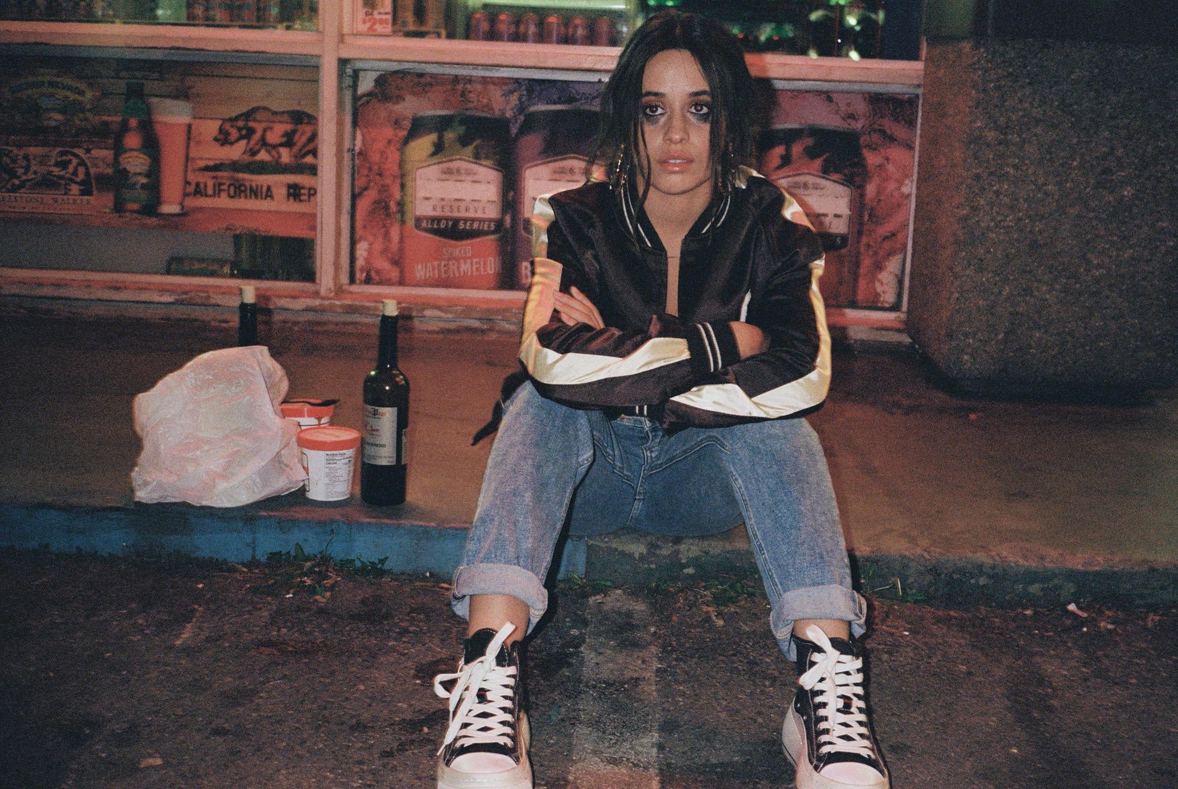 Camila Cabello, frame 10
