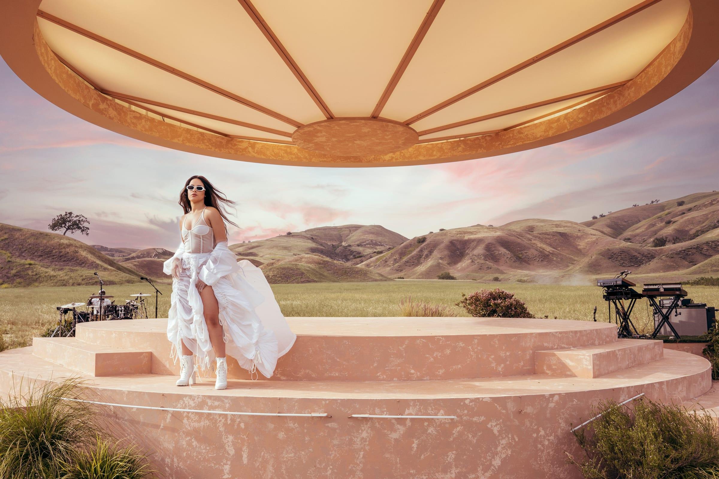 Camila Cabello, frame 11