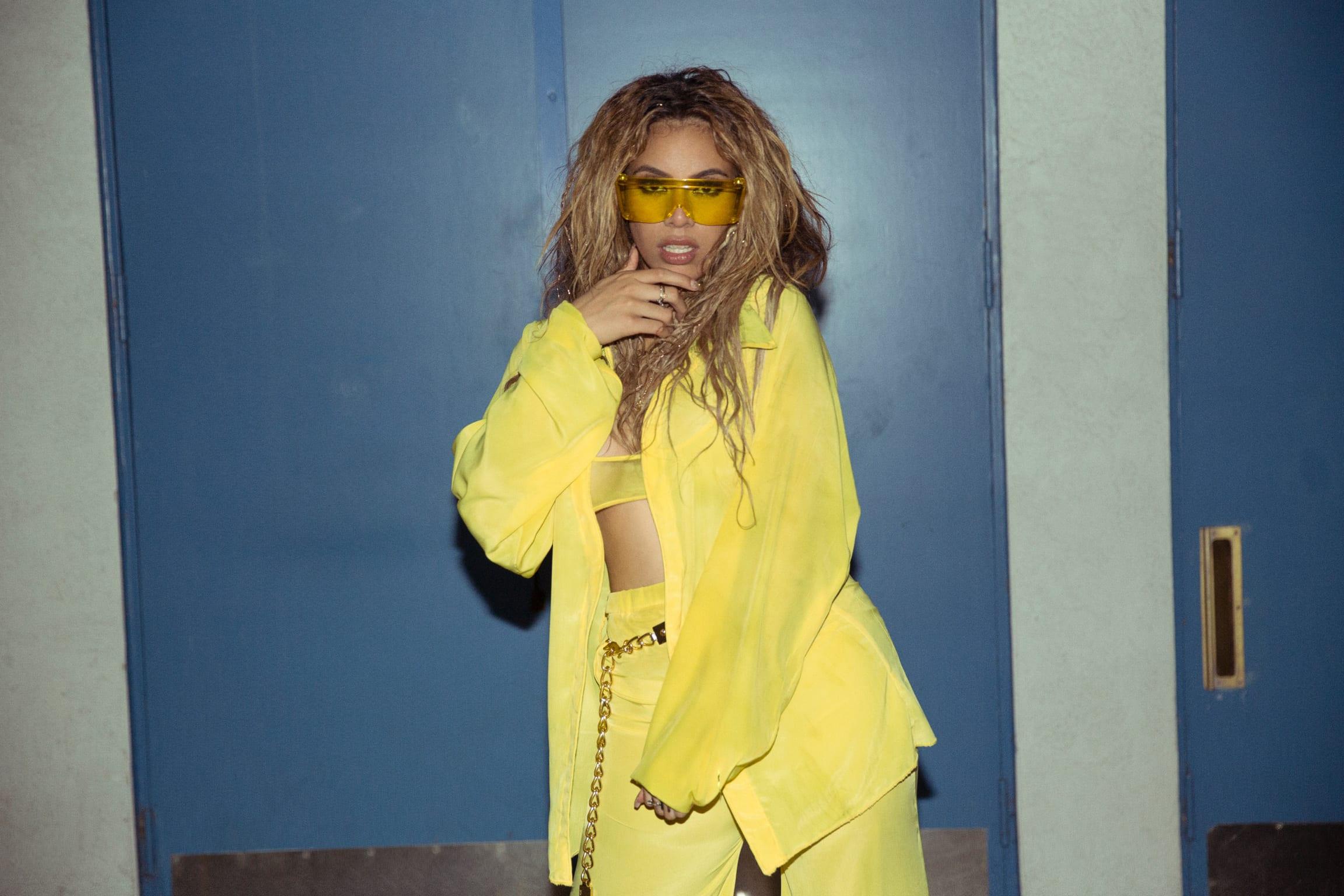 Fifth Harmony, frame 01