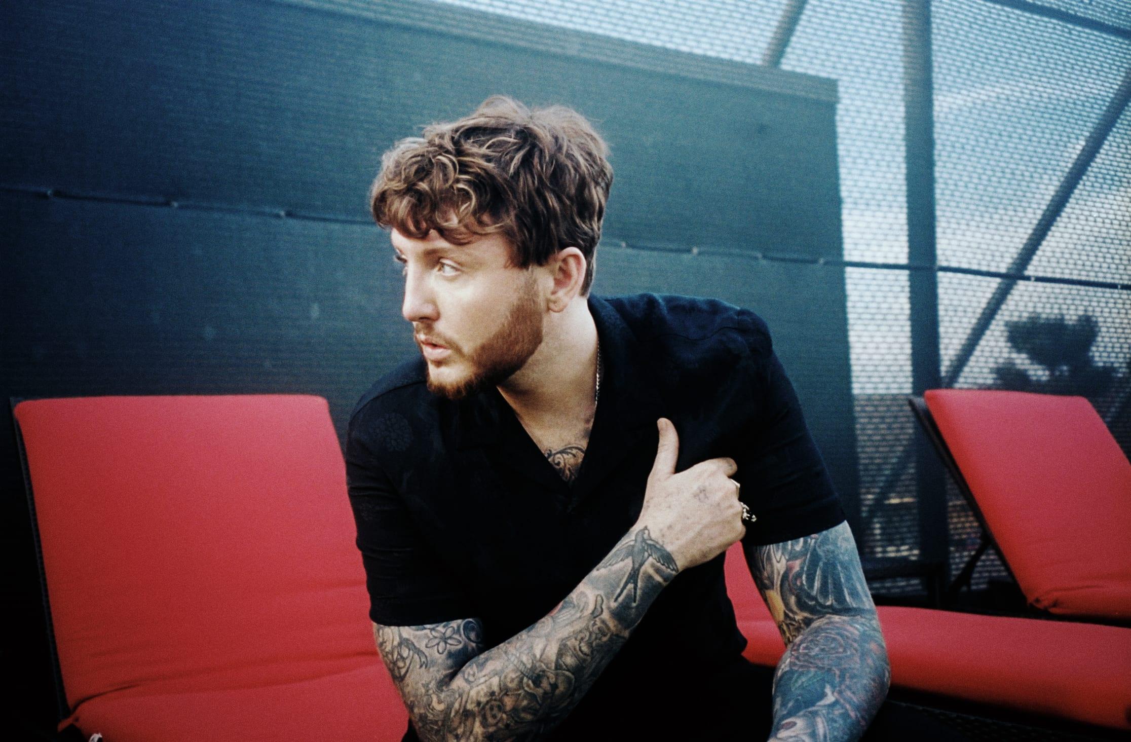 James Arthur, frame 02