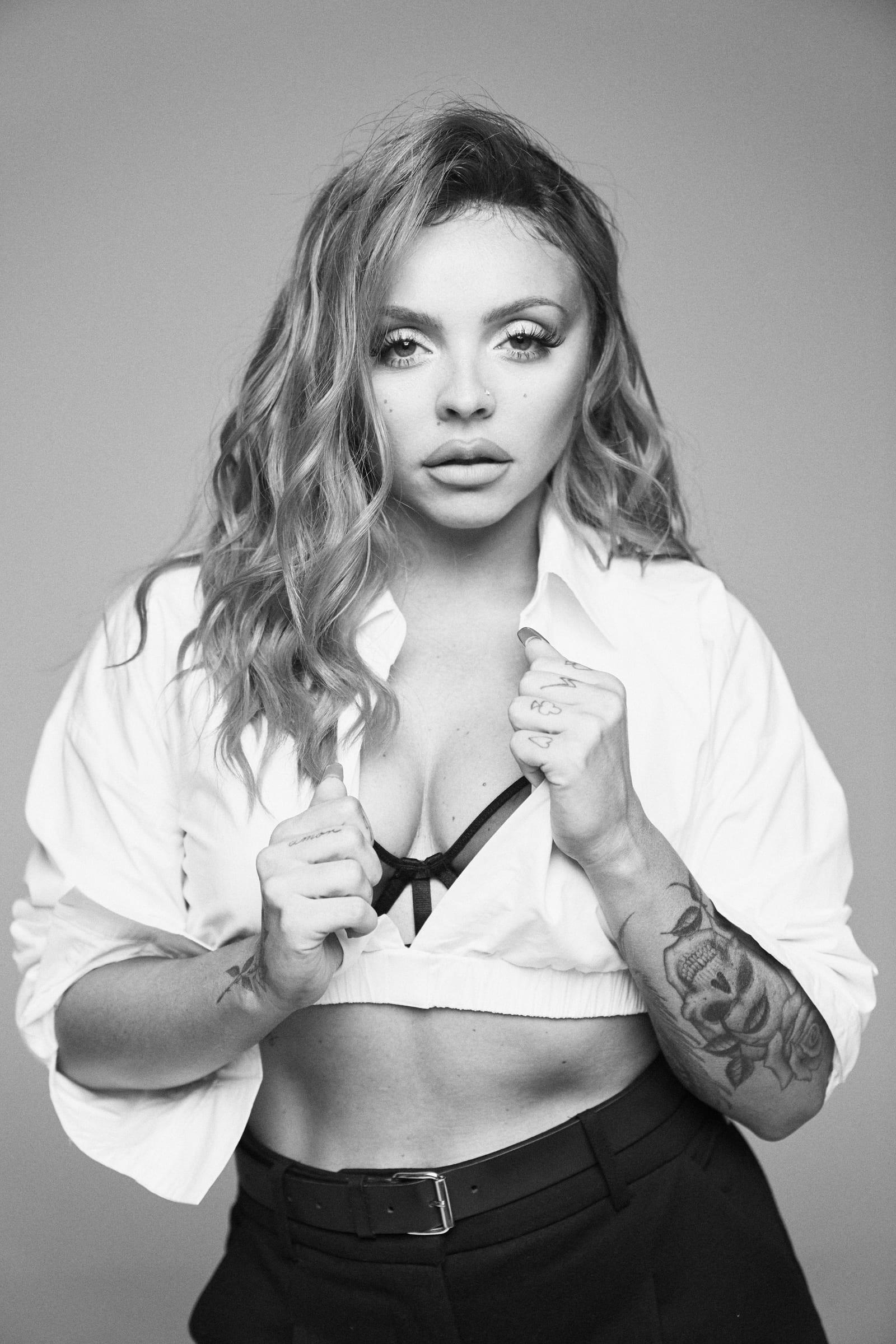 Little Mix, frame 14